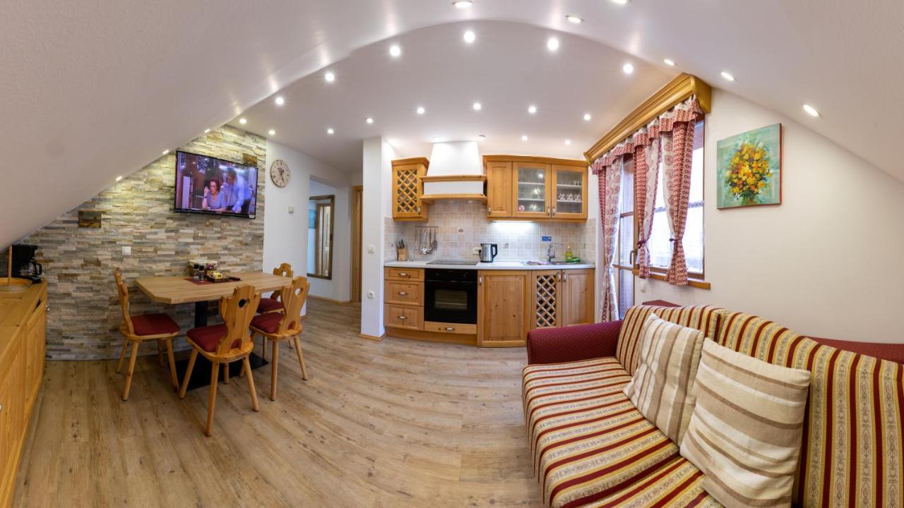 Apartments In Villa Flora Kranjska Gora Eksteriør bilde