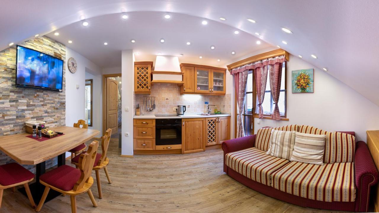 Apartments In Villa Flora Kranjska Gora Eksteriør bilde